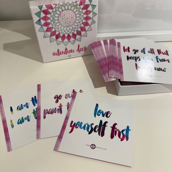 Tiny Devotions Mala and intention deck - Picture 5 of 5